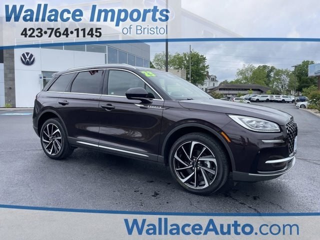 2023 Lincoln Corsair Reserve in Crystal Red Metallic Premium Clearcoat — front three-quarter view