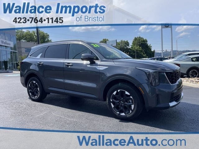 2024 Kia Sorento S in Gravity Gray — front three-quarter view